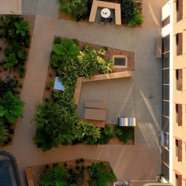 jcu-student-accom-courtyard-jpg